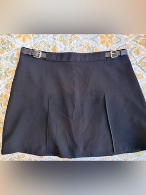 Express Y2K side buckle Mini black Skirt sz 6
